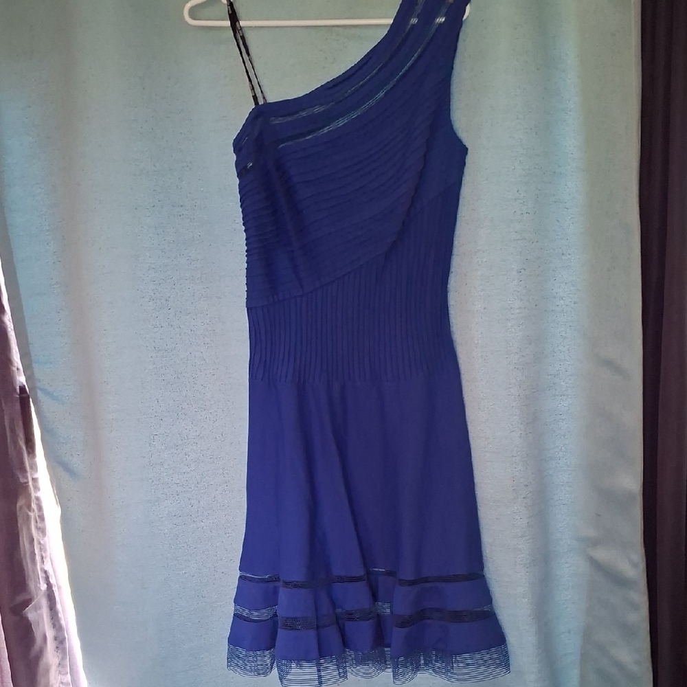 Elegant Blue One-Shoulder Dress‎